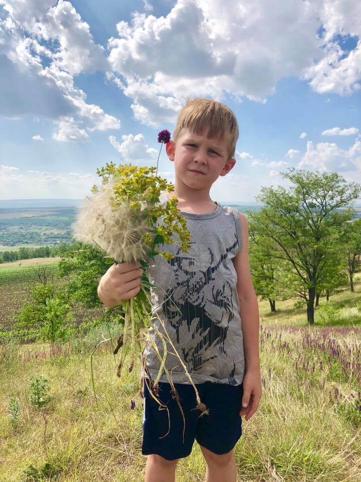 a wild flower bouquet for mama