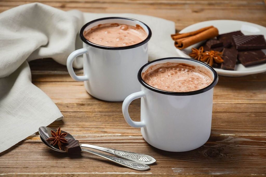 hot cocoa list of 100 ideas to do in winter with family